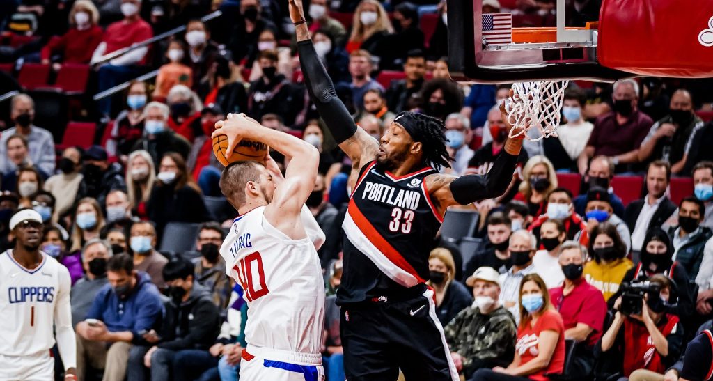 LA Clippers Ivica Zubac Robert Covington