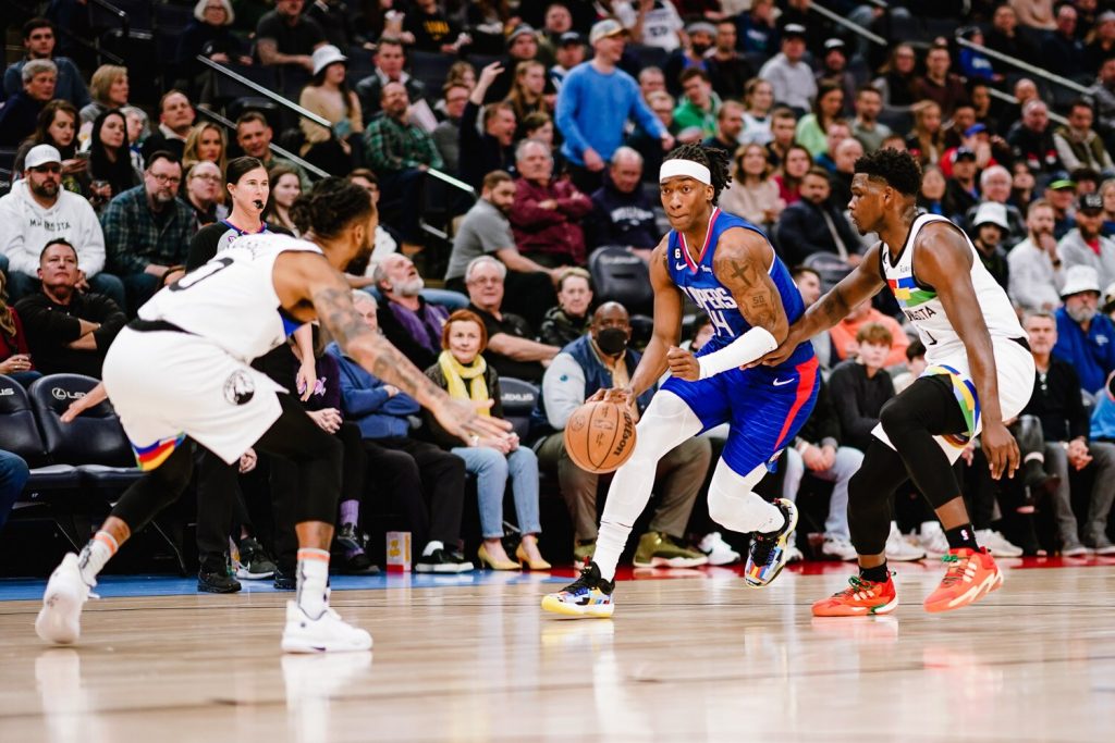 Clippers Timberwolves Mann